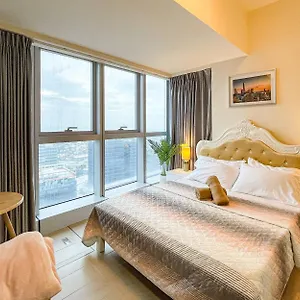 Cityscape View 2br In Uptown Bgc W 200mbps Wifi Aparthotel