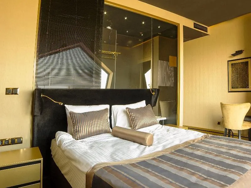 Rios Edition Hotel Istanbul 3*,